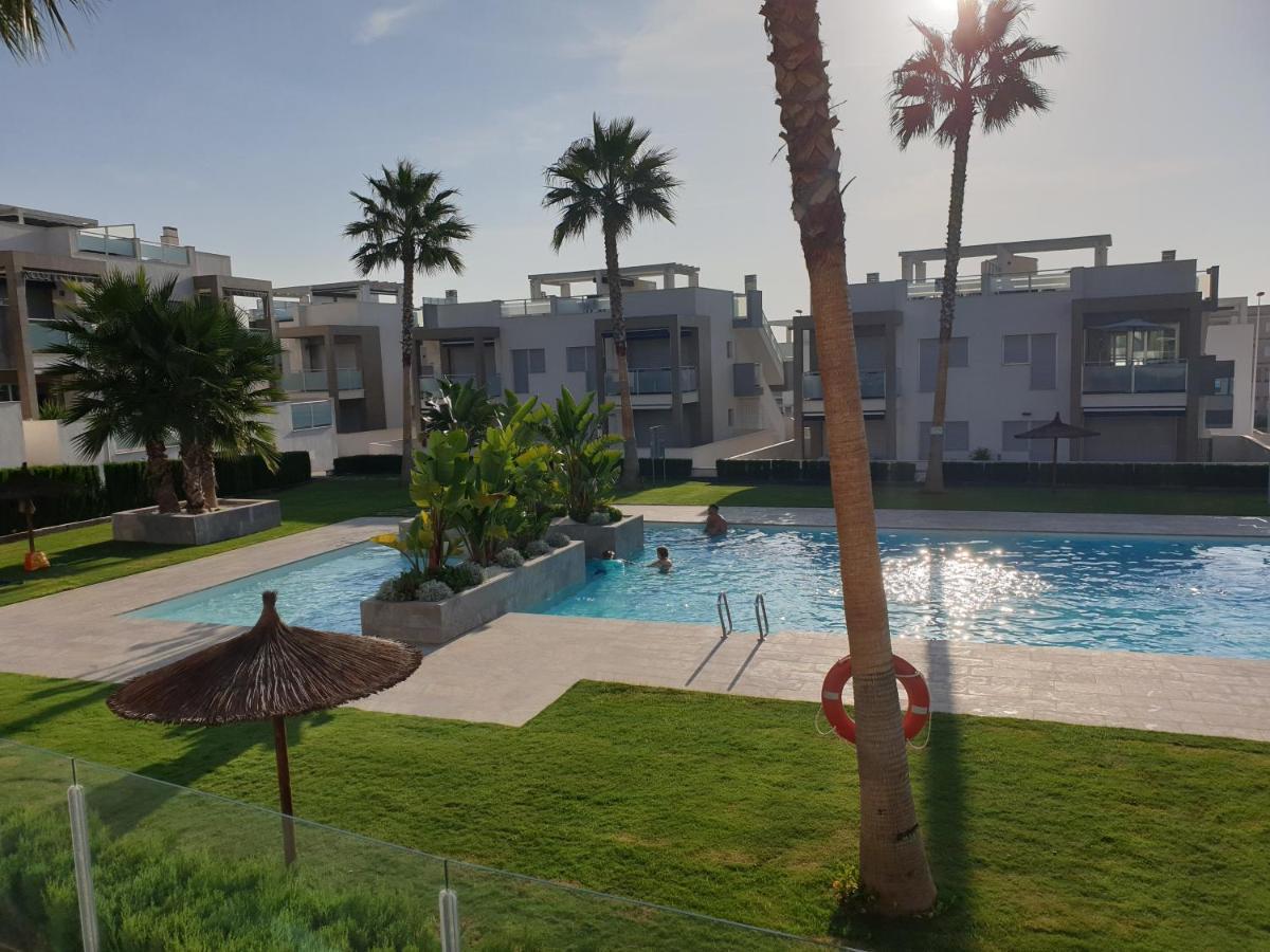 El Mirador Amelie Ground Floor Apartment In Torrevieja Punta Prima Wifi Pool And Close To Beach And Golf Exteriör bild